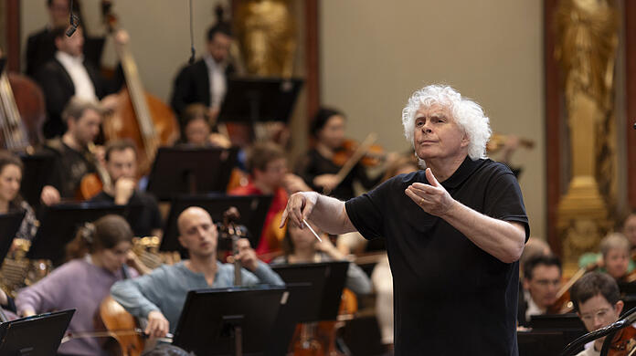 Simon Rattle bei der Anspielprobe.