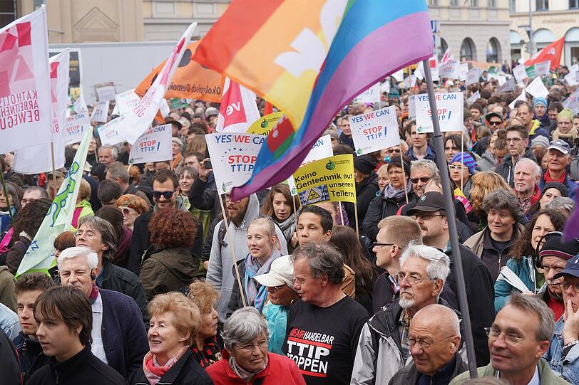 Weitere Bilder der Demonstration gegen das Freinhandelsabkommen TTIP aus München.