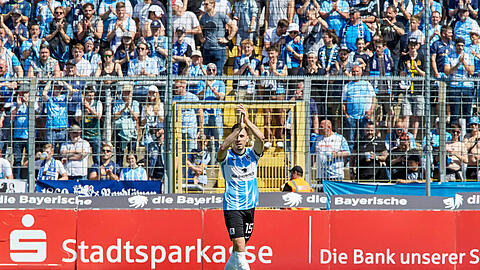 Marcel Bär wurde nach seiner Gala-Vorstellung von den Fans mit Standing Ovations verabschiedet.