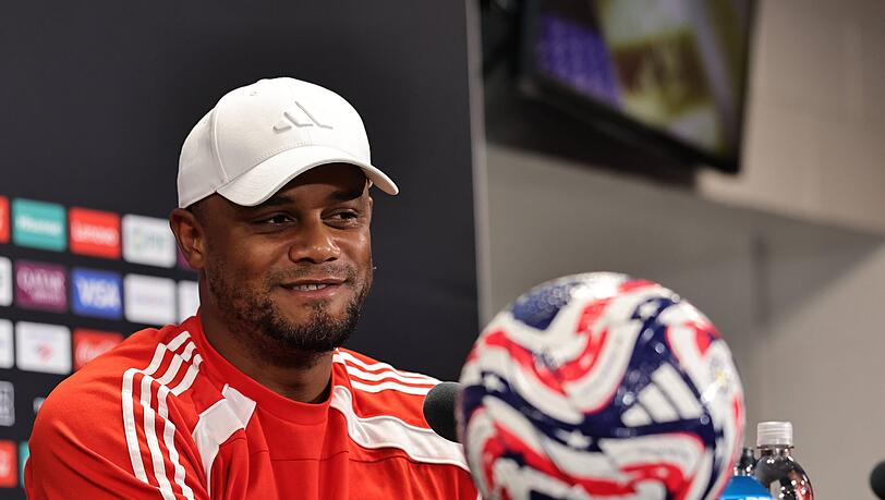 Trainer des FC Bayern: Vincent Kompany. Trainer des FC Bayern: Vincent Kompany.