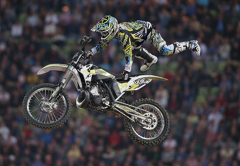 Am Samstag haben die X-Fighters in München Station gemacht - und spektakuläre Stunts gezeigt. Mit von der Partie beim letzten Stopp vor dem Finale in Sydney: Die Stars der Szene rund um den Spanier Dany Torres.