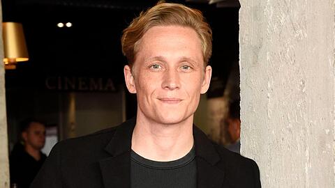 Matthias Schweighöfer wurde für zwei Hollywood-Projekte gecastet.