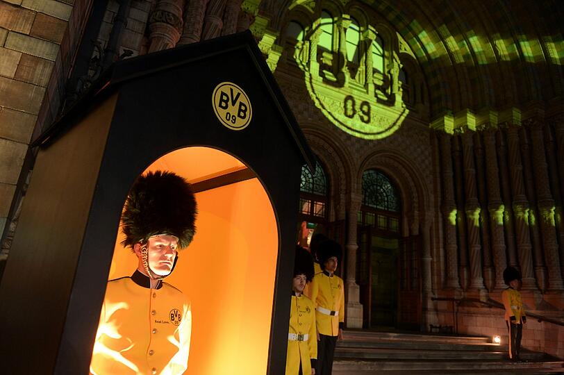 Im Natural History Museum trafen sich die BVB- Verantwortlichen nach dem Spiel.