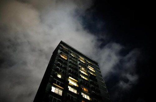 Die steigende Nachfrage nach Wohnraum in städtischen Ballungsgebieten treibt die Immobilienpreise immer weiter in die Höhe. Foto: Nicolas Armer