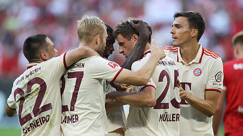 Traf in seinem Rekordspiel sehenswert: Urbayer Thomas Müller.