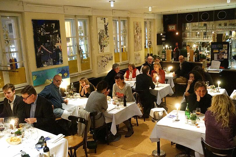 Neun Jahre im Glockenbachviertel, 16 in Giesing. Macht in Summer: 25 Jahre Brasserie Chez Philippe.