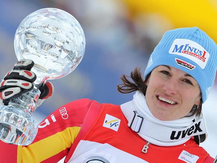 Kathrin Hölzl liegt in Führung