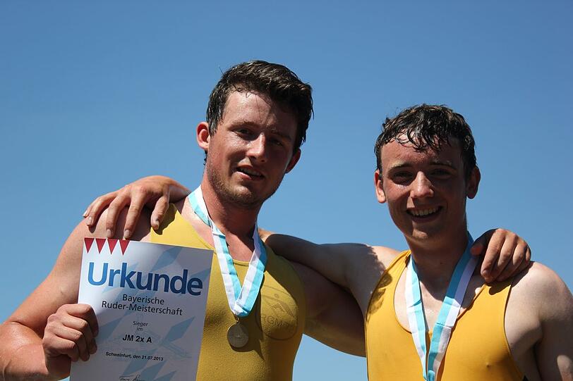 Stefan Kontos und Andreas Pinzek: Sieger im Junioren-A Doppelzweier. In diesem Finale stellte die RGM 72 vier von fünf Booten!