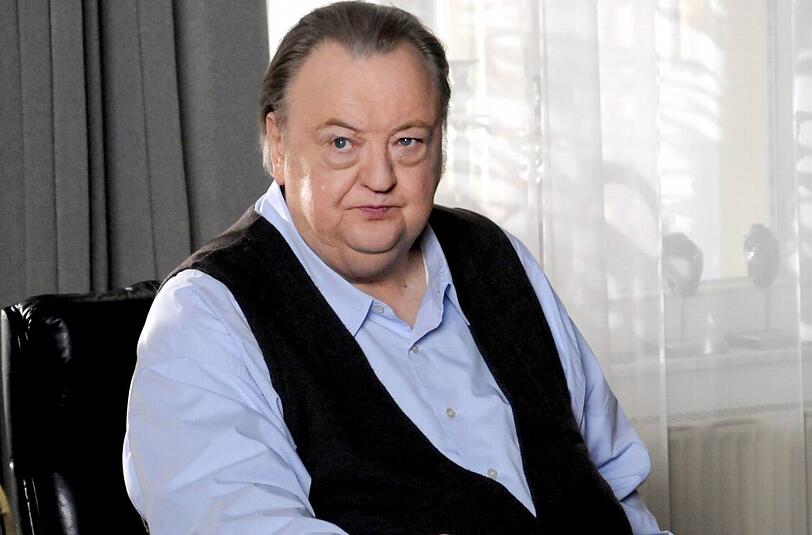 Dieter Pfaff bei Dreharbeiten zu "Der Dicke" in Hamburg.