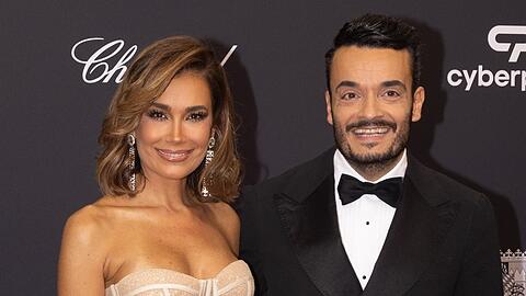 Giovanni Zarrella und Ehefrau Jana Ina werden in der nächsten Ausgabe von "Denn sie wissen nicht, was passiert" zu sehen sein. Giovanni Zarrella und Ehefrau Jana Ina werden in der nächsten Ausgabe von "Denn sie wissen nicht, was passiert" zu sehen sein.