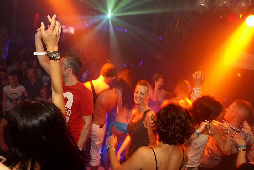 "Club Bizarre Police Academy Sex" im Parkcafé