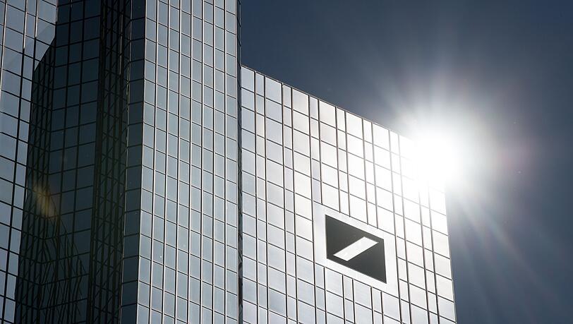 Die Geschäfte der Deutschen Bank sind zum Jahresauftakt blendend gelaufen (Archivbild) Die Geschäfte der Deutschen Bank sind zum Jahresauftakt blendend gelaufen (Archivbild)