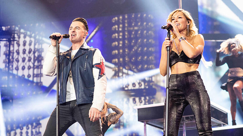 Passt nicht allen: Andreas Gabalier und Helene Fischer stehen gemeinsam auf der Bühne.