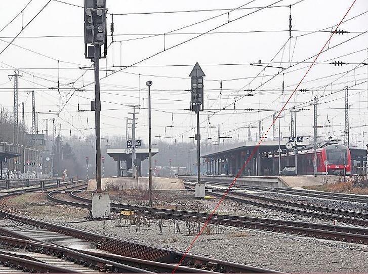 Am Hauptbahnhof Landshut stieß ein 31-Jähriger, in Folge eines Streits, sein 46-jähriges Gegenüber auf die Gleise.