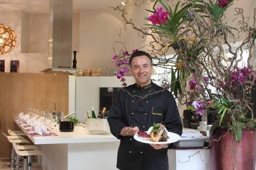 Macht Lust auf kulinarische Entdeckungsreisen: Starkoch Frank Heppner kocht im &bdquo;Adam und Eve&ldquo; bei Designreisen gern euroasiatische Gerichte.
