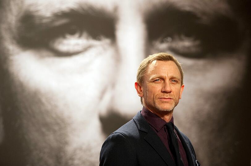 James Bond: Der britische Kult-Agent wird bei Olympia auch eine Rolle spielen. Ein Trailer mit Bond-Darsteller Daniel Craig ist abgedreht, er soll auch bei der Eröffnungsfeier eine Rolle spielen.
