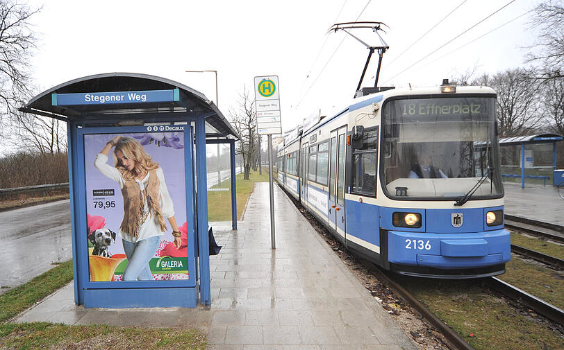Der Tatort: Hier sind die Jugendlichen &ndash; offenbar hatten sie getrunken &ndash; auf den Fahrer der 18er-Tram losgegangen.