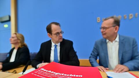 Die Linke pl&auml;dierte bei einer Pressekonferenz in Berlin f&uuml;r einen Mietendeckel.