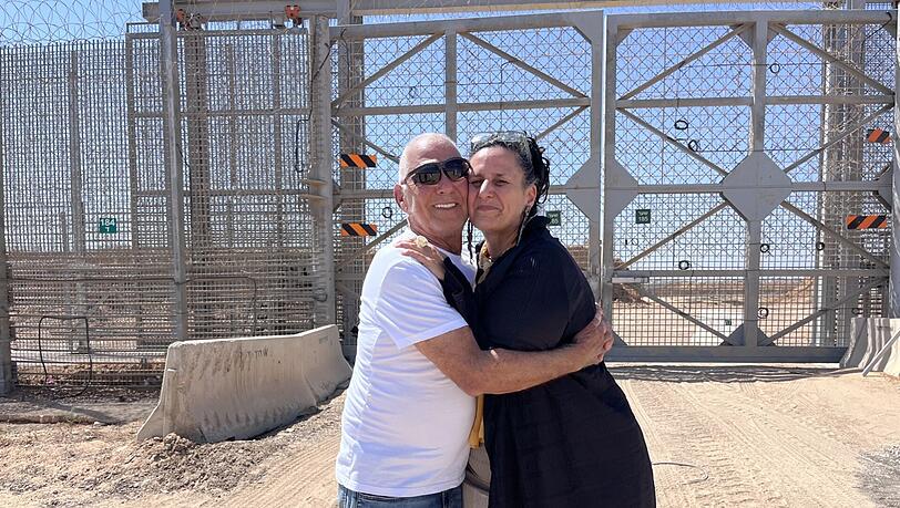 Laut Efrat Machikawa waren für ihren vor drei Jahren in den Gazastreifen verschleppten Onkel Gadi Moses die Lügen der Entführer über seine Familie mit das Schlimmste. Laut Efrat Machikawa waren für ihren vor drei Jahren in den Gazastreifen verschleppten Onkel Gadi Moses die Lügen der Entführer über seine Familie mit das Schlimmste.