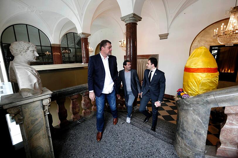 Von links: Präsident Gerhard Mayrhofer, Spotdirektor Gerhard Poschner und Investorenvertreter Noor Basha