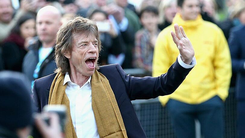 Rock'n'Roll hält eindeutig jung: Mick Jagger ist mit 73 zum achten Mal Vater geworden.