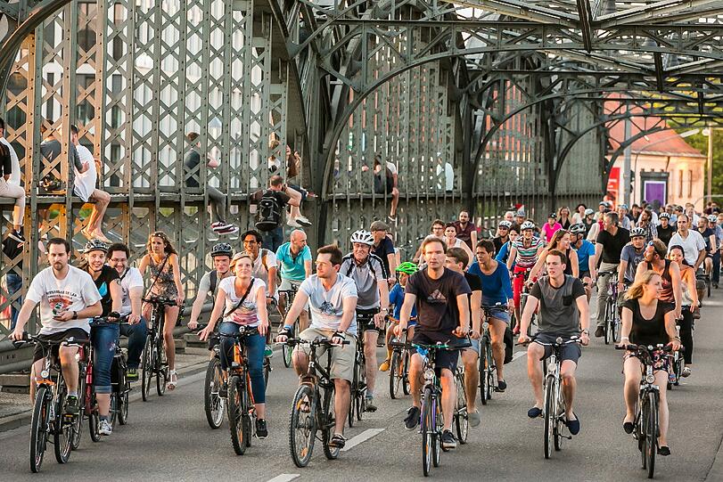 Über 16.000 Münchner waren bei der siebten Radlnacht dabei. Die Bilder.