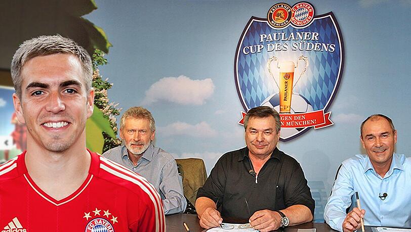 Philipp Lahm, Paul Breitner, Waldemar Hartmann und Raimond Aumann sitzen beim Cup des Südens in der Jury. Philipp Lahm, Paul Breitner, Waldemar Hartmann und Raimond Aumann sitzen beim Cup des Südens in der Jury.