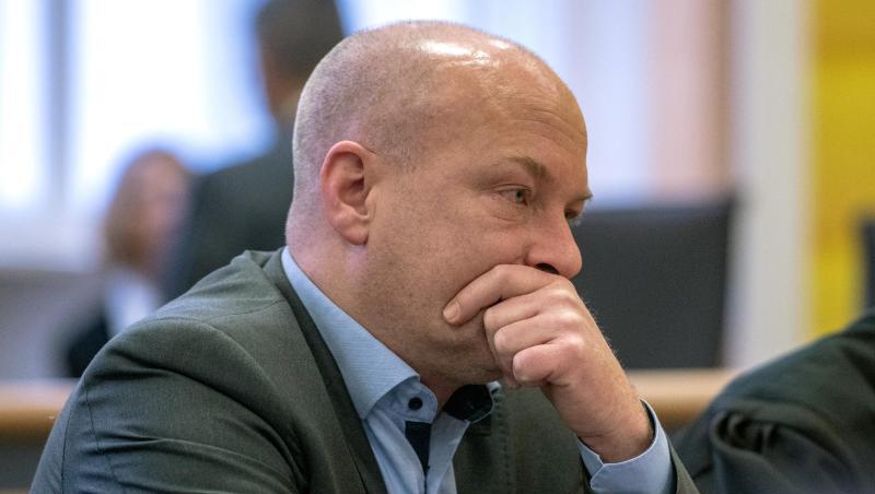 Joachim Wolbergs (SPD), der suspendierte Oberbürgermeister von Regensburg, sitzt im Gerichtssaal. Foto: Armin Weigel/Archiv Joachim Wolbergs (SPD), der suspendierte Oberbürgermeister von Regensburg, sitzt im Gerichtssaal. Foto: Armin Weigel/Archiv