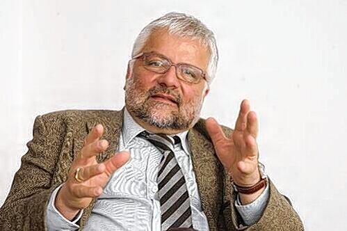 Dr. Bernd Sprenger kennt sich mit Ursachen der Krankheit aus und weiß, welche Menschen besonders anfällig sind.