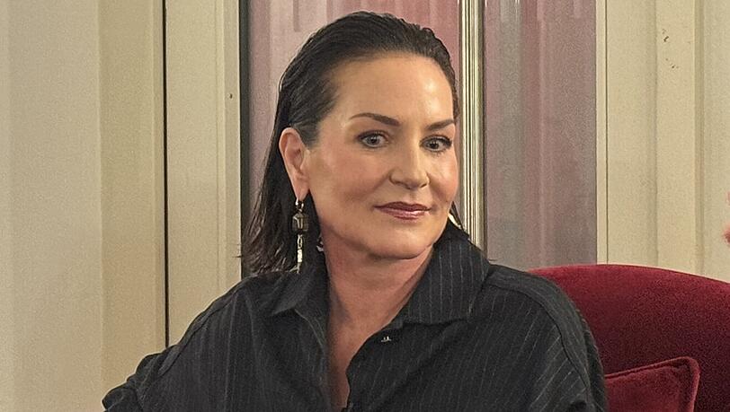 Marisa Burger enthüllt auf dem AZ-Sofa: Sie hat eine neue Hauptrolle ergattert.