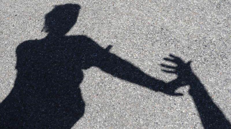 Mehr als jede dritte Frau wurde in Deutschland bereits auf der Straße verfolgt.