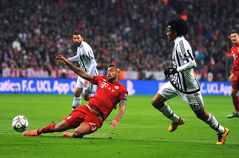 Arturo Vidal - Note 3: Gegen die alten Kollegen wie schon in Turin bester Bayern-Spieler - neben dem eingewechselten Coman. Von Beginn an hellwach und bei der Sache, feuerte die Kollegen auch nach dem Rückstand immer wieder an. In der Verlängerung der Anführer der siegreichen Bayern-Mannschaft.