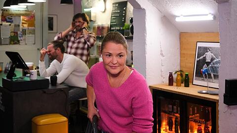 "Unter uns": Nadine macht eine unerwartete Entdeckung.