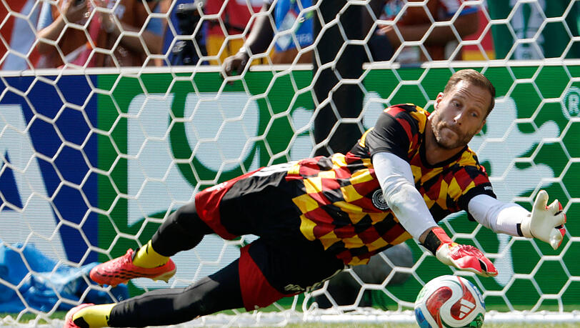 Der Hoffenheimer Keeper ist einer der wenigen Gewinner dieser WM. Der Hoffenheimer Keeper ist einer der wenigen Gewinner dieser WM.