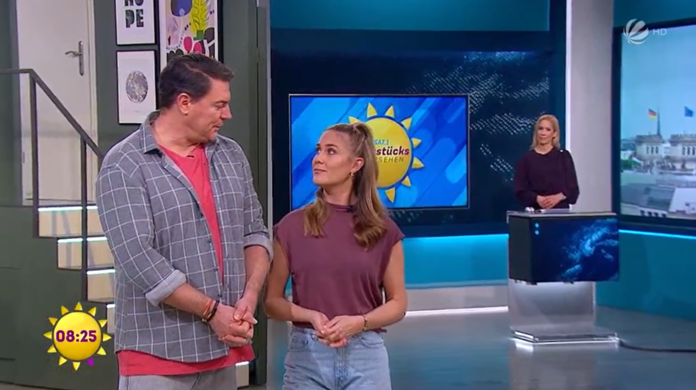 Im "Sat.1 Frühstücksfernsehen" kommt es zwischen den Moderatoren Benjamin Bieneck und Alina Merkau zu einer kleinen Zickerei.