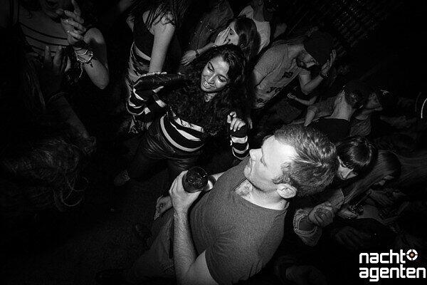 "Straight up!" war das Motto im Crux. Zu Hören gab es, wie im Crown's Club, Hip-Hop- und R'n'B-Sounds.