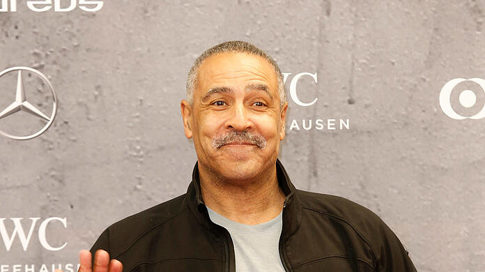 Daley Thompson auf dem roten Teppich beim LAUREUS World Sports Award 2020 in Berlin.