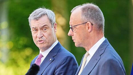 Markus S&ouml;der steht zu Friedrich Merz. (Archivbild)