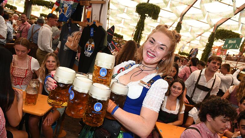 Eintritt f&uuml;rs Oktoberfest? Laut einer Umfrage haben viele Deutsche damit kein grunds&auml;tzliches Problem. (Illustration)