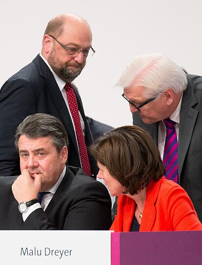 Platz 5 - SPD: Sigmar Gabriel und seine Genossen erhielten bislang Großspenden in Höhe von 250 000 Euro. 100 000 Euro kamen von der Daimler AG, 90 000 Euro vom Chemie-Konzern Evonik. Und Südwestmetall überwies 60 000 Euro an die Sozialdemokraten.