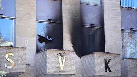 Beim Brandanschlag auf das "Russische Haus" in Prag entstand Sachschaden. (Archivbild)