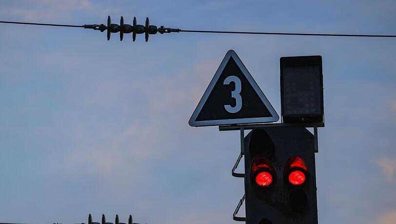 Rund um Minden f&auml;hrt am Mittwochmorgen kein Zug. (Symbolbild)