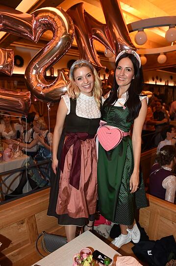 Delia Fischer und Johanna Klum