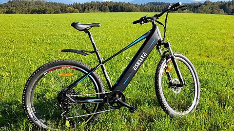 Das Eskute Voyaqer ist ein Billig-E-Bike aus China. Kostenpunkt: 1.099 Euro.