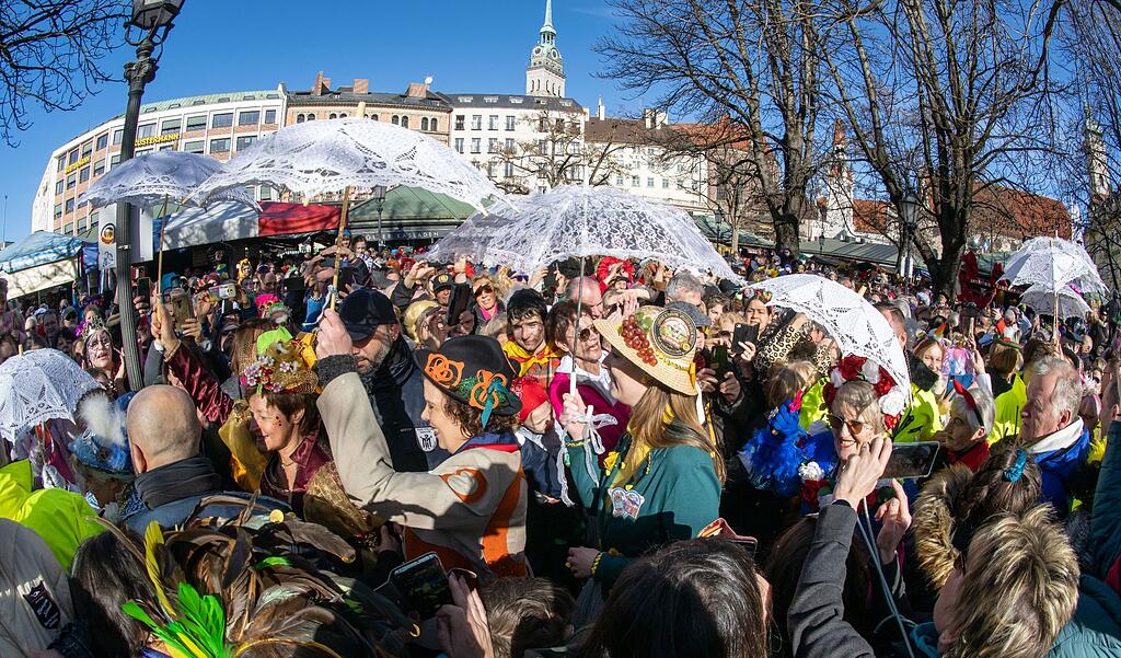 Narrisch auf Fasching Münchner feiern mehr als vor Pandemie