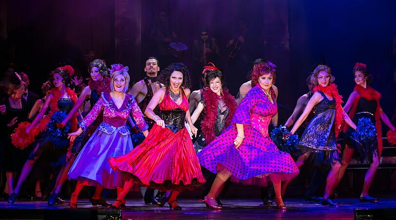 Emmerich Kálmáns "Die Herzogin von Chicago" als Gastspiel des Budapester Operettentheaters.