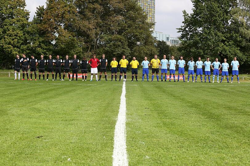 AZ-Cup 2014: Die Bilder vom Freizeitkicker-Finale.