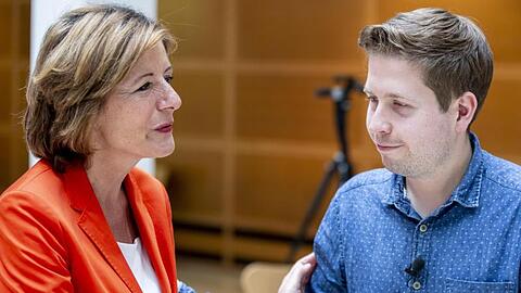 Malu Dreyer (SPD), Ministerpräsidentin von Rheinland-Pfalz, mit Juso-Chef Kevin Kühnert.