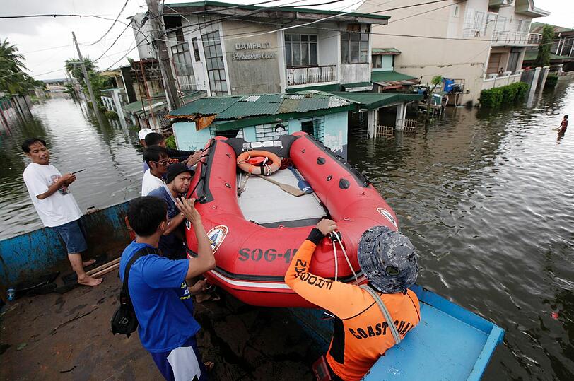 Bilder der Verwüstung: Taifun "Nesat" verwüstet die Philippinen - Die Bilder