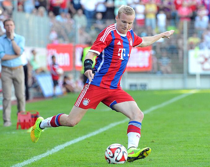 SEBASTIAN RODE - NOTE 3:
Kam von Eintracht Frankfurt, der Brazzo-Typ könnte eine Alternative im Mittelfeld sein. Spielintelligent, schnell, giftig. Ein Arbeitstier. Musste nach 53 Minuten raus, war leicht erkältet. (Archivbild)
